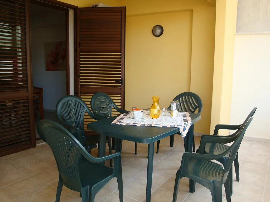Apartment Appartamenti Campo Trappeto